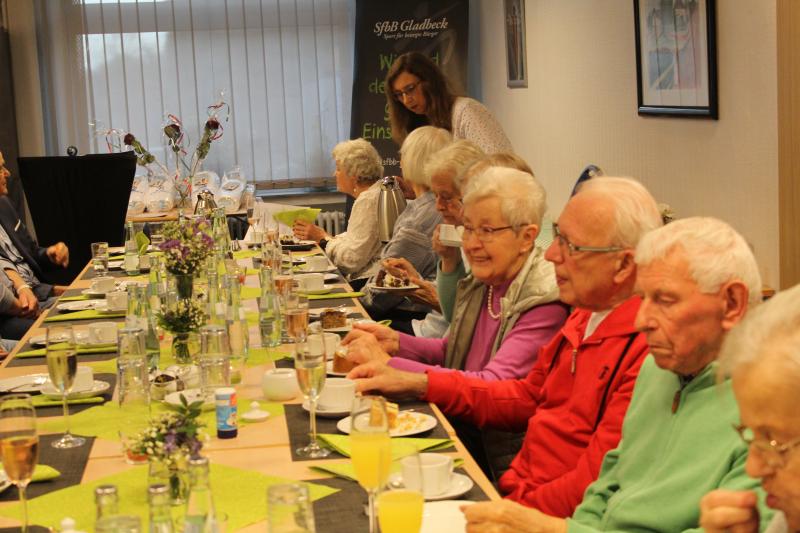 Nachtrag: Ehrung der Jubilare in November 2024 im Begegnungstreff